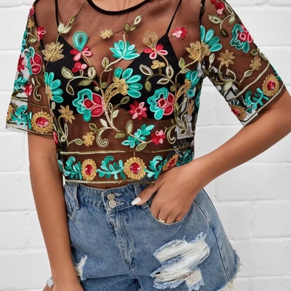 Mesh Top - Picture 2 of 3